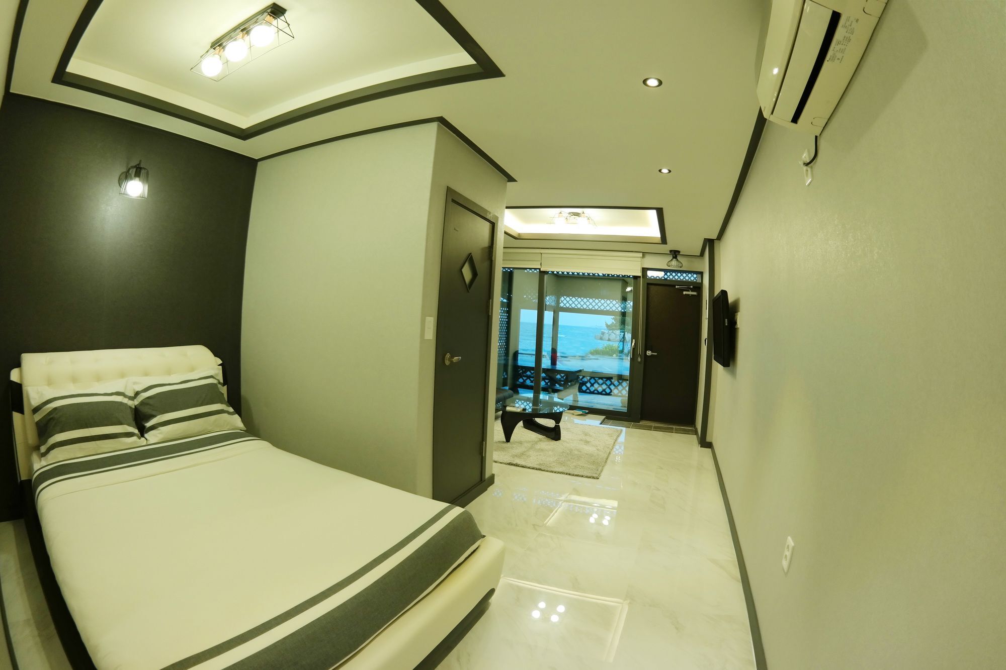 Gangneung White Beach Pension Bagian luar foto